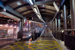 22Hong_Kong~10Volume_3~105Night~071Central-Mid-Levels_escalators_2^1920x